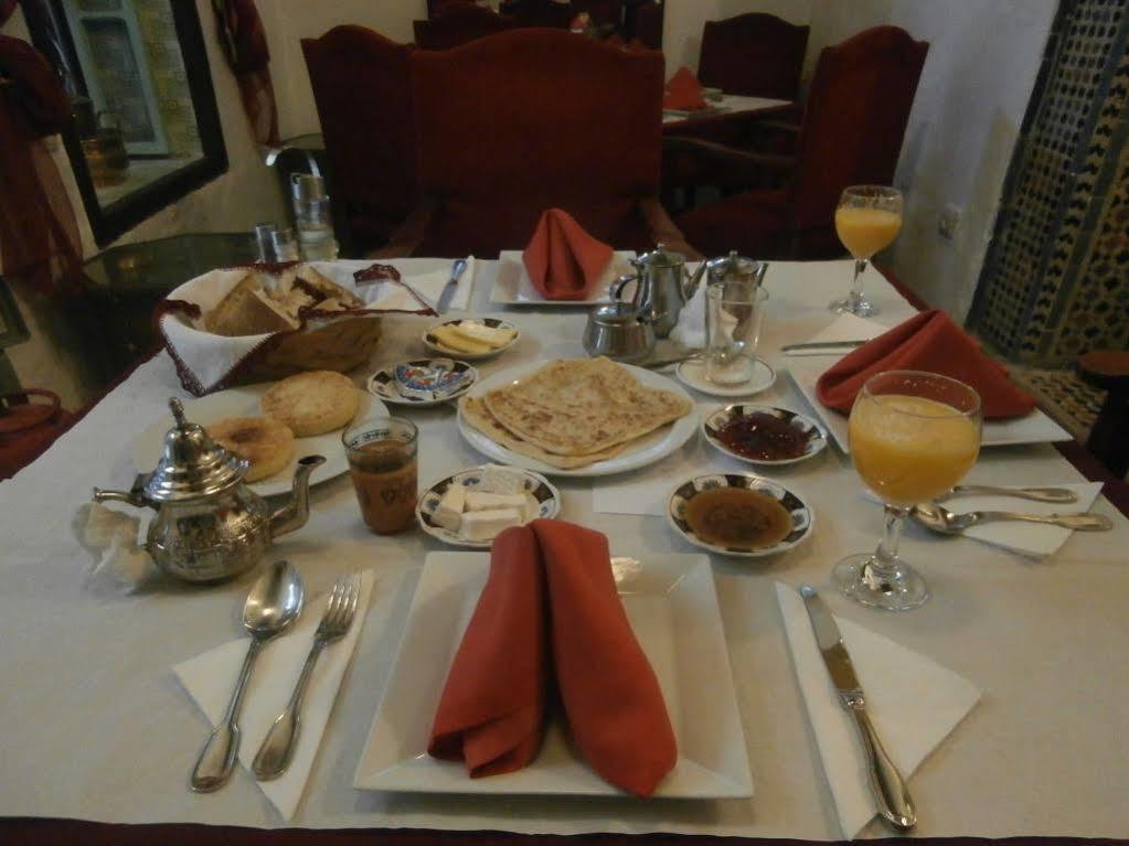 Hotel Riad Dalia Tétouan Ngoại thất bức ảnh